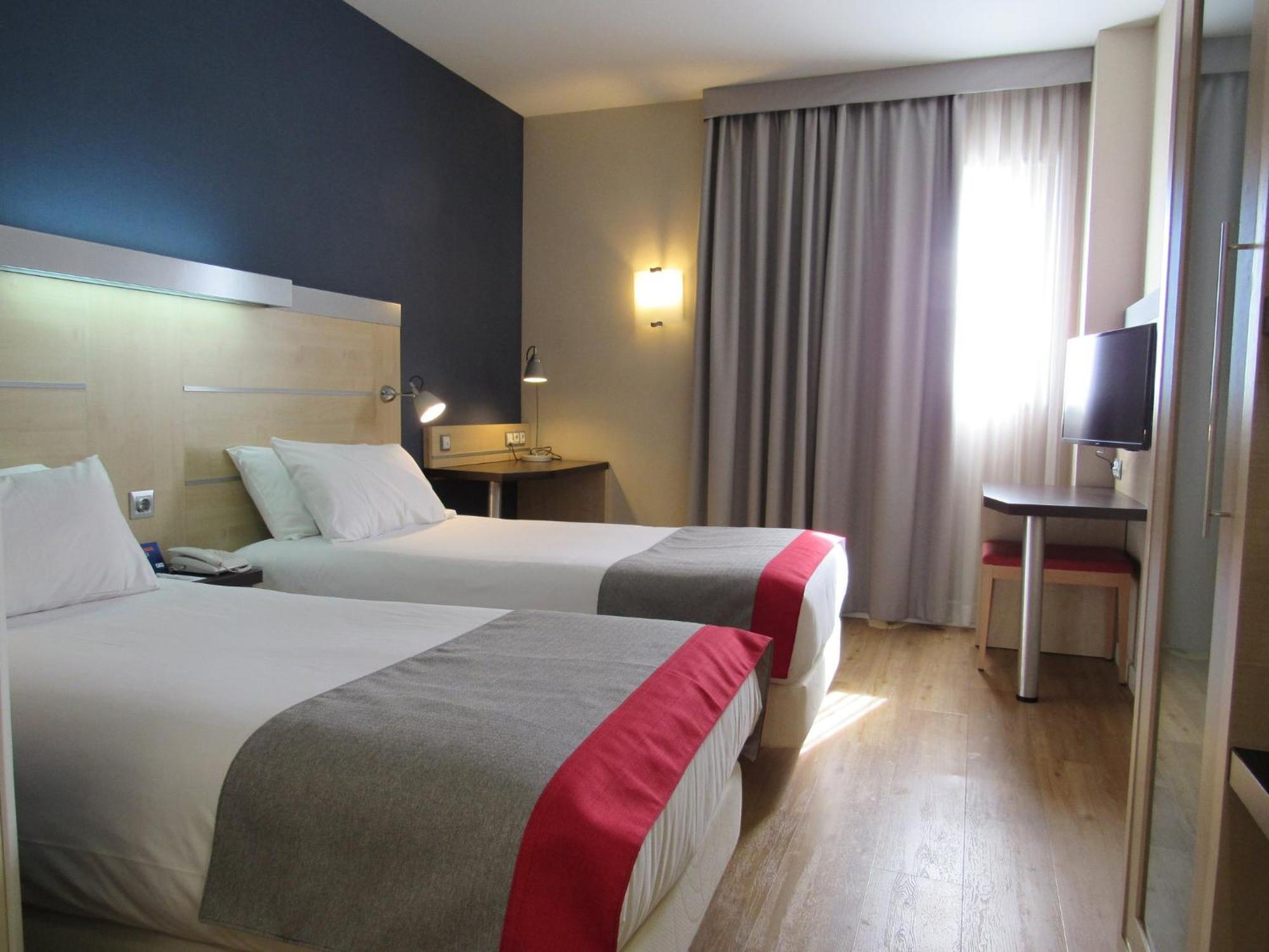 Holiday Inn Express Sant Cugat, An Ihg Hotel Sant Cugat del Vallès Exteriér fotografie